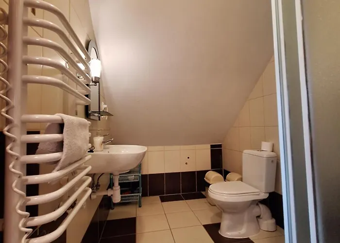 Dw Jastrun Kwatera prywatna